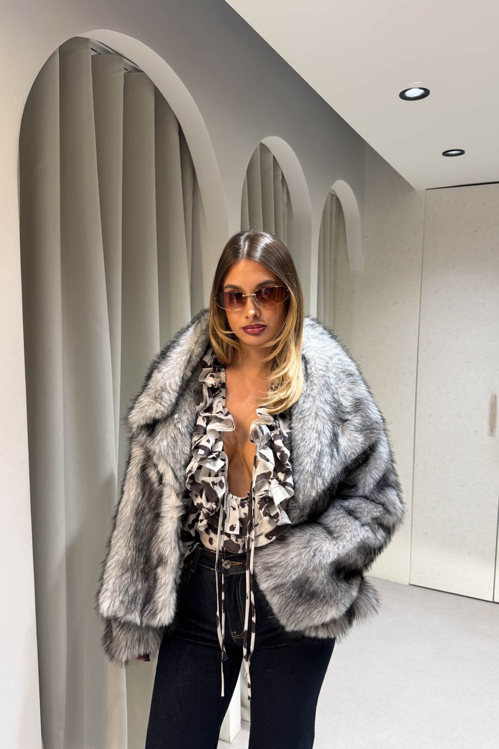 Γουνάκι Ασπρόμαυρο