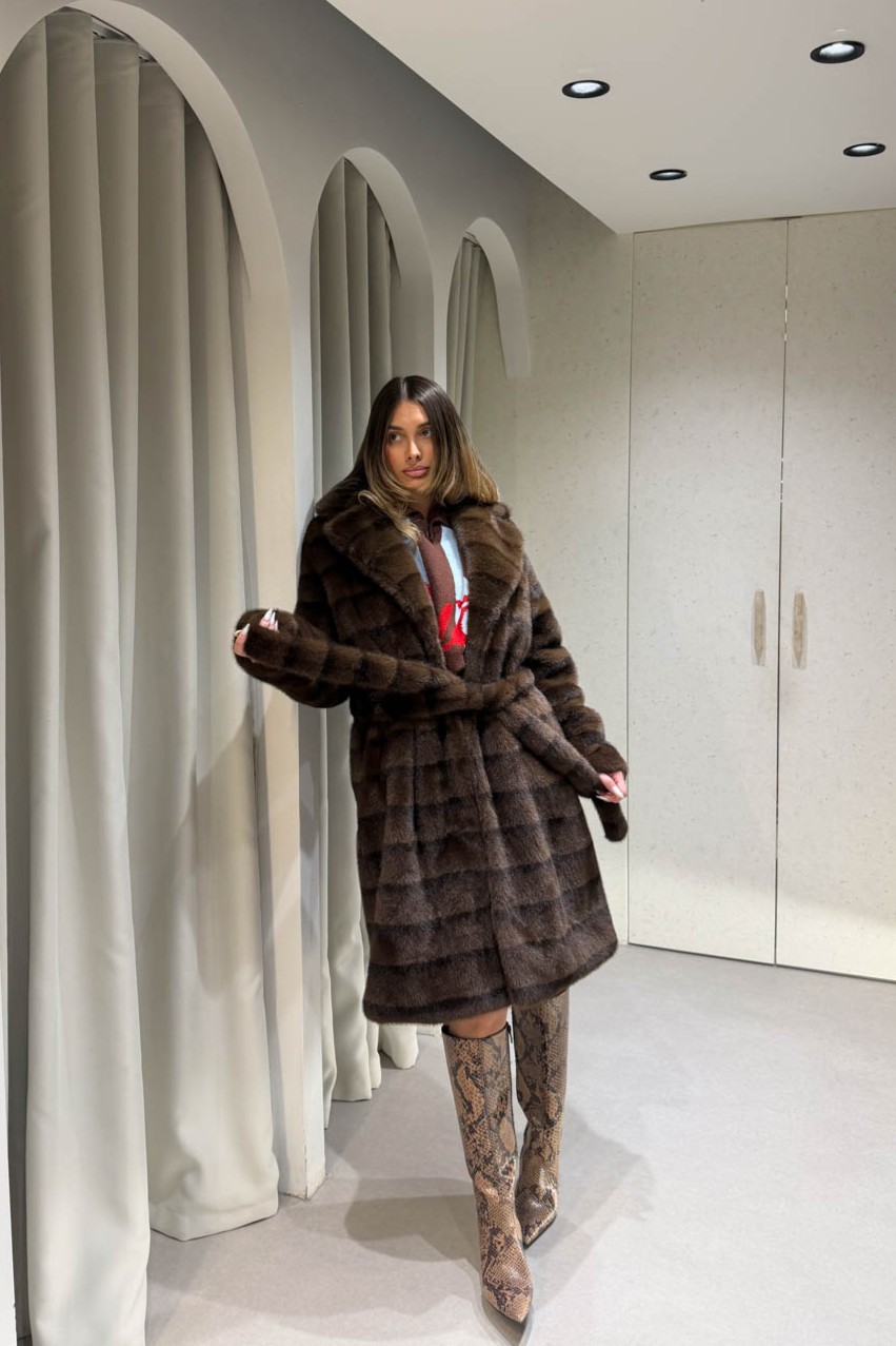 Γούνα με Ρίγα