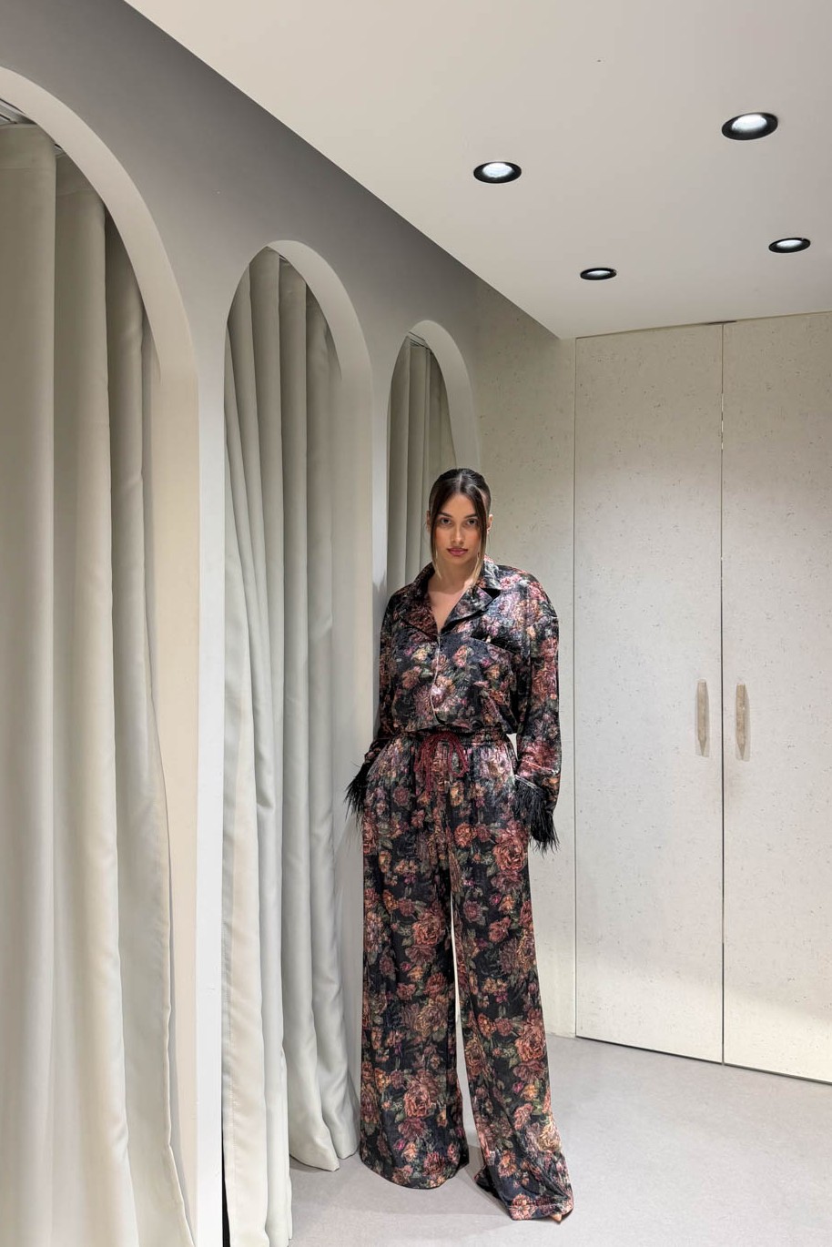 Σετ Βελούδινο Πουκάμισο με Παντελόνα