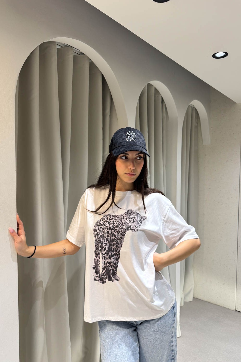 T-shirt Black Leopard