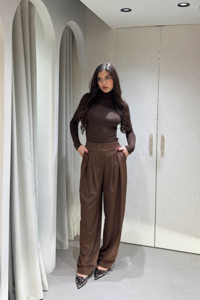 Παντελόνι Καφέ με Πιέτα