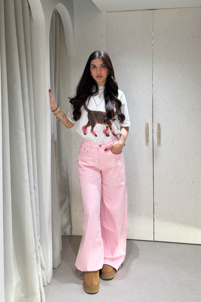 Jean Pink με Σούρα